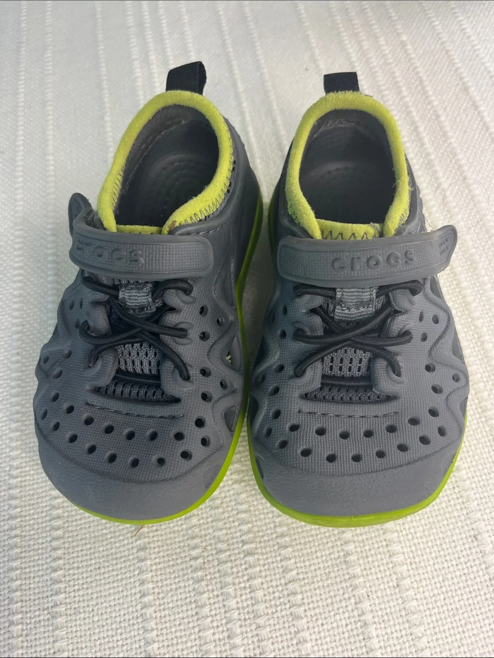 CROCS Kids baby size 7 Gray & Lime Water Swift WATER Expedition, water shoes